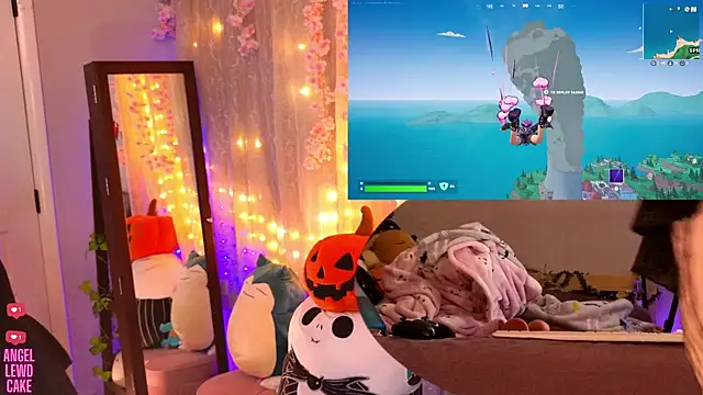 Angel-Lewd-Cake online show from November 16, 10:59 am