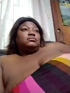 MATUREBUSSTY online show from October 24, 5:31 pm