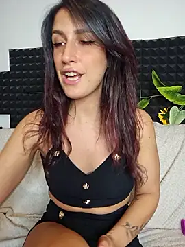 Stefania PT online show from April 8, 11:45 am