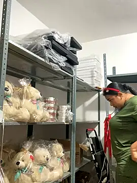 PUSHYLATE online show from December 2, 4:09 pm