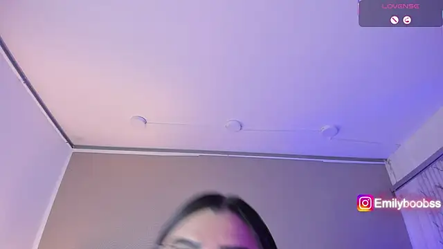 Snapshot of Emilyboobss chatting on September 21, 4:55 am Emilyboobss online show from September 21, 4:55 am