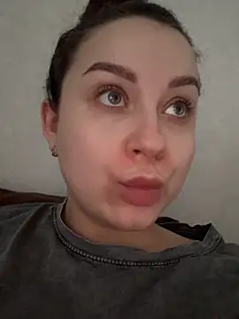 ellie ssexy online show from February 27, 5:29 am