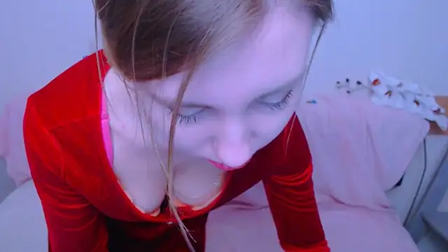 AliceFire  online show from April 21, 10:44 am