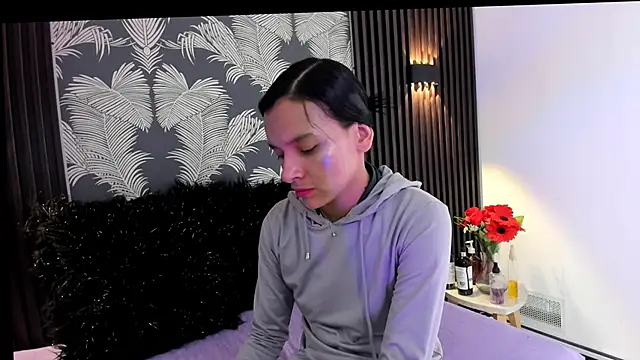  shantal smith online show from February 11, 12:47 am