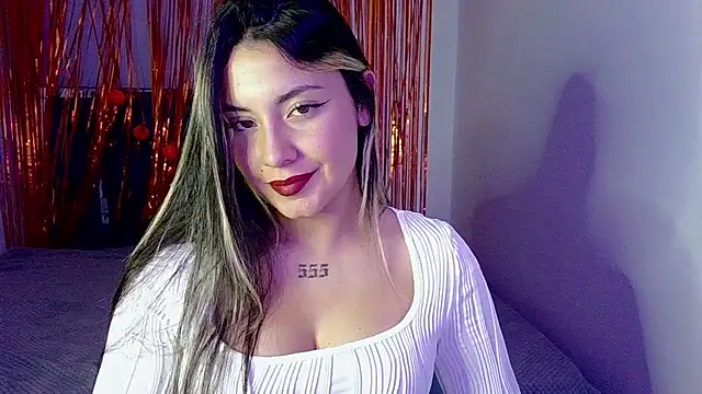 Lia 14  online show from December 2, 10:34 pm