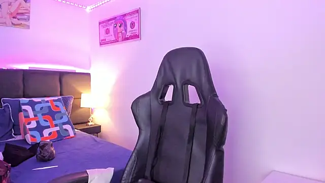 Megan Miles02 online show from November 29, 12:03 am