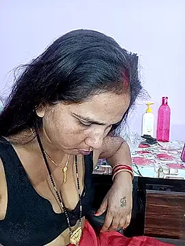 reemacouple007 online show from April 4, 6:07 pm