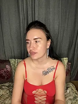 Roxana Bell online show from March 28, 10:08 pm