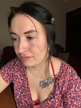 Roxana Bell online show from October 25, 8:48 pm