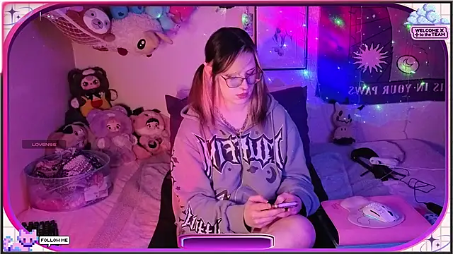 AmbrosiaKitty online show from May 21, 10:46 am