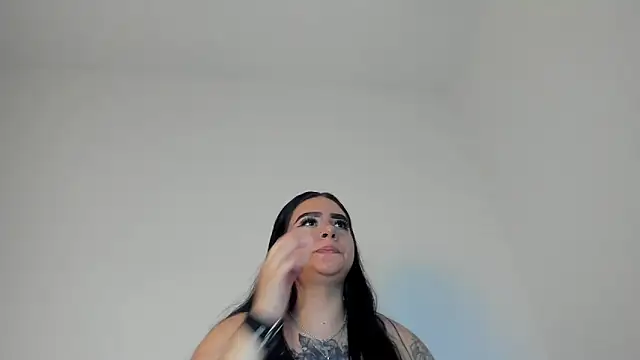 liily moore online show from January 18, 6:43 am