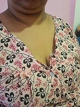 Ravina patil1 online show from March 28, 8:36 am