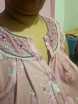 Ravina patil1 online show from April 2, 2:58 pm