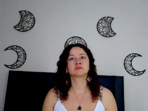 Snapshot of ArtesanaMK chatting on September 18, 5:22 pm ArtesanaMK online show from September 18, 5:22 pm