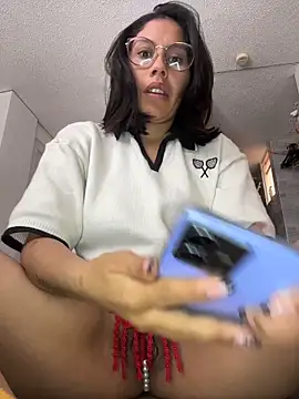 Ashley A online show from November 11, 4:37 pm