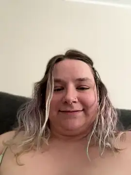 kitten0760 online show from May 25, 4:06 pm