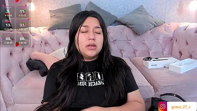 grace77   online show from March 2, 12:12 pm