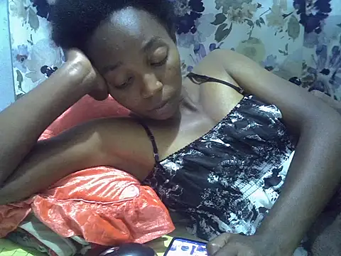 ElianeHot online show from April 21, 6:26 pm