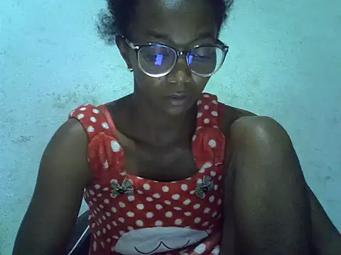 ElianeHot online show from March 26, 7:26 pm