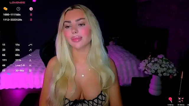 babyleilaa online show from June 15, 8:20 pm