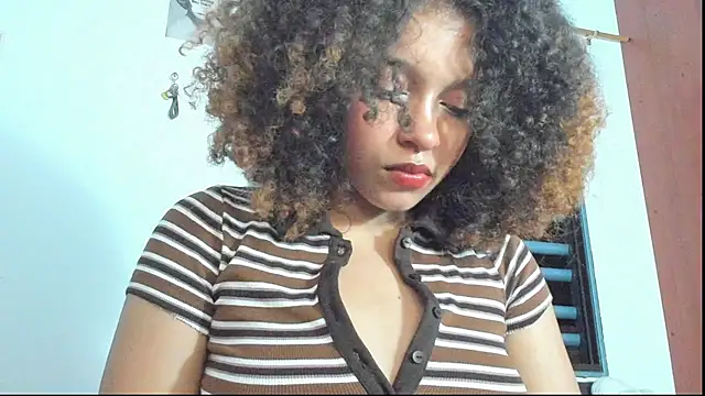 Ada gales  online show from November 11, 4:52 am