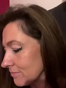 Lwhite1 online show from November 21, 4:42 pm