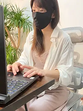 Annabody online show from October 13, 3:58 pm