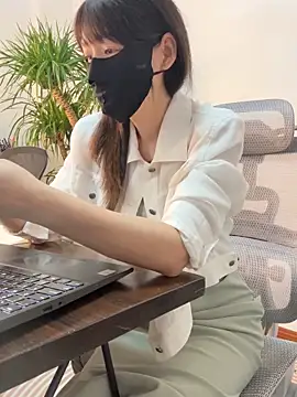 Annabody online show from September 29, 7:13 am