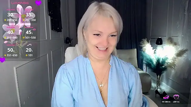 Juarnea online show from October 22, 2:00 pm