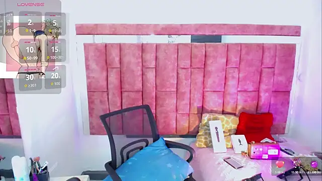 KayleighDreams  online show from March 8, 4:38 am