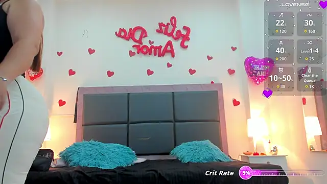 Aslhyn Gomez online show from February 13, 8:10 pm