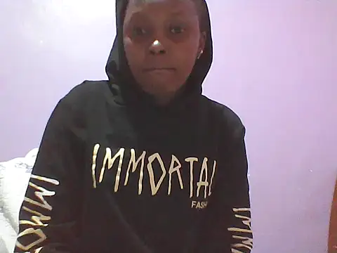 cute ella online show from December 2, 6:37 am