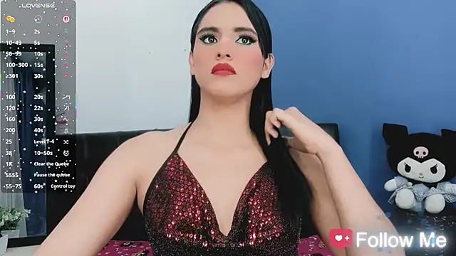 Snapshot of valentina_princess_ chatting on October 10, 5:23 am valentina princess online show from October 10, 5:23 am
