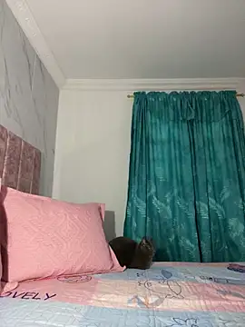 Kimmymadison- online show from March 31, 10:21 pm