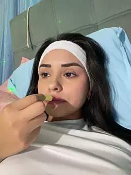 Kimmymadison- online show from October 11, 3:55 am