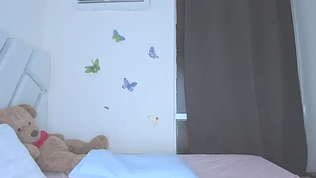 sofiacastillo01 online show from February 9, 3:58 pm