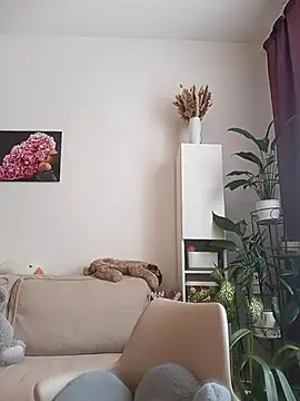 Women-pleasures online show from February 4, 9:56 am