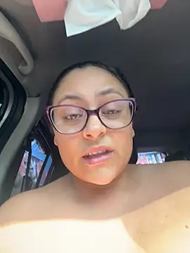 Sol biglips online show from April 12, 8:00 pm