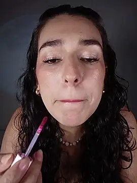 selem hadid online show from January 9, 9:19 pm