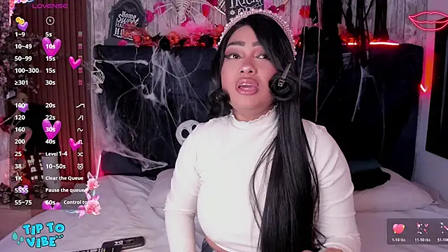 Neko Misaki online show from November 10, 12:11 pm