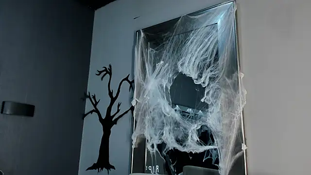 PaulinaDuarte online show from October 30, 11:44 am