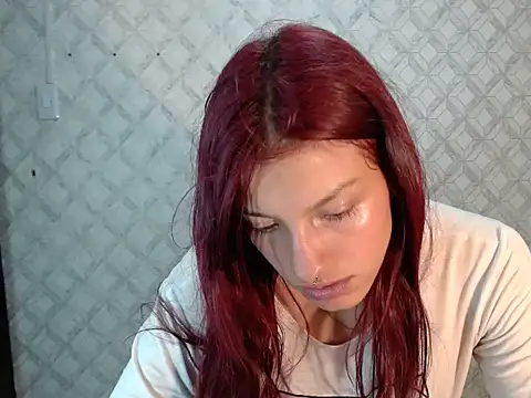 Emma-Wilson online show from June 17, 4:03 am