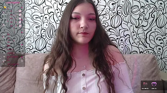 AlisaDevis online show from June 16, 8:26 am