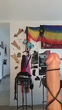 freyamoret online show from December 19, 8:17 am