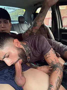  Tomy08calderon online show from April 15, 7:58 pm