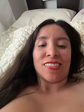 emely sexx20 online show from March 31, 7:25 pm