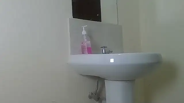 Fine assie online show from October 2, 4:23 pm