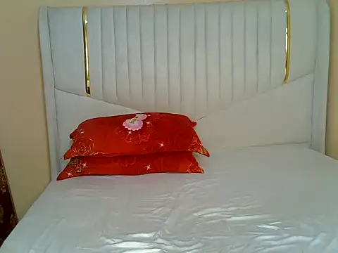 Noble Amara online show from March 28, 6:57 am