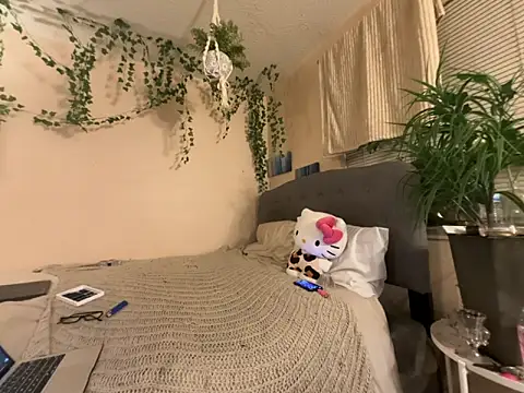 magicalc00ch online show from February 3, 2:21 am