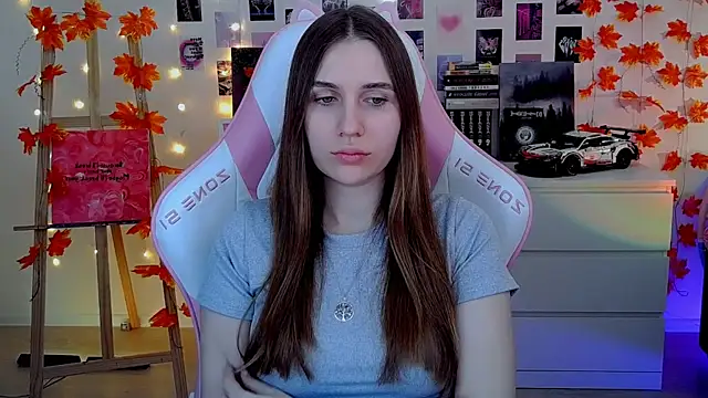 AliceCharmy online show from November 16, 7:32 am